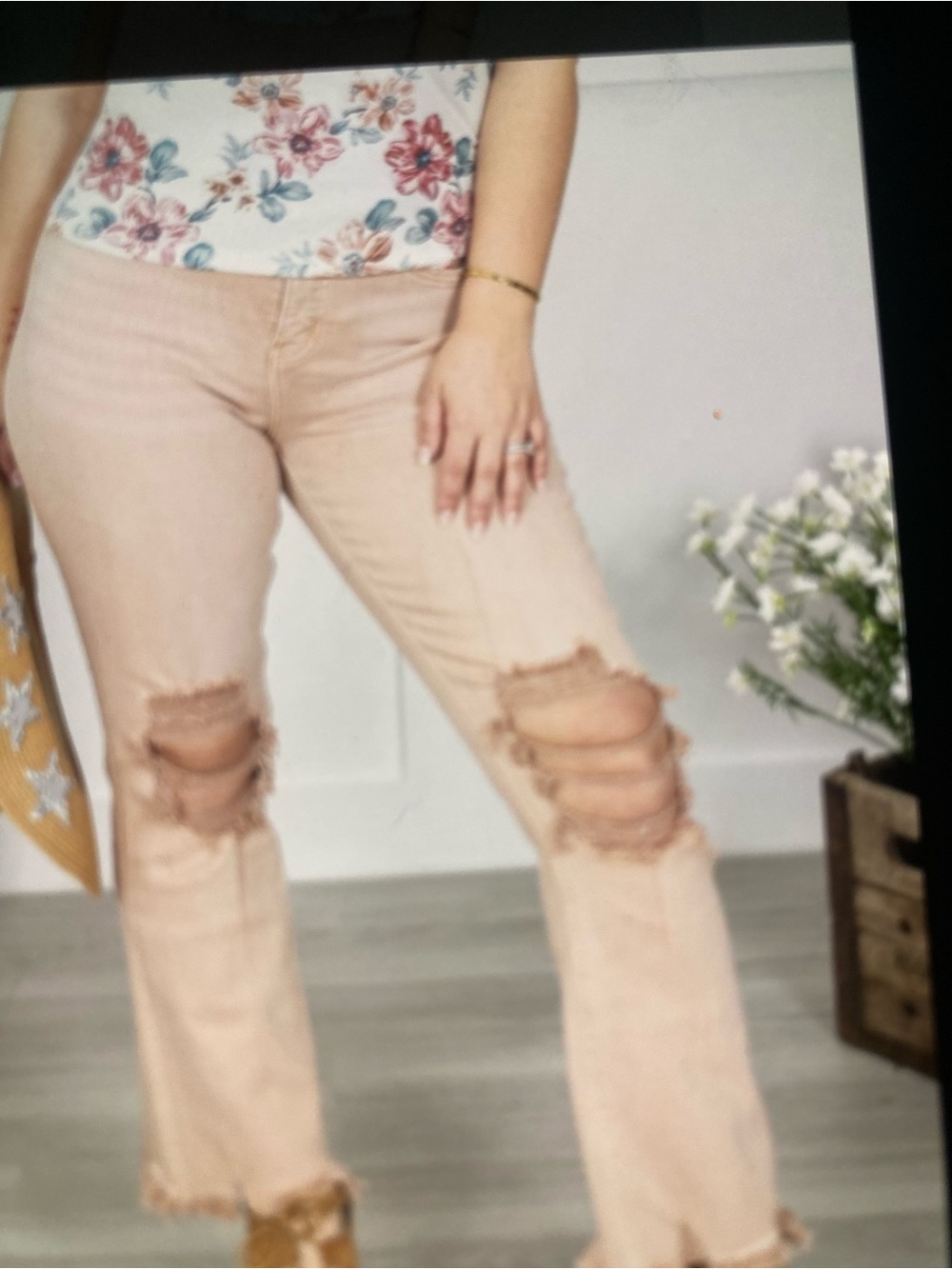 Distressed Flare Jeans in Light Pink